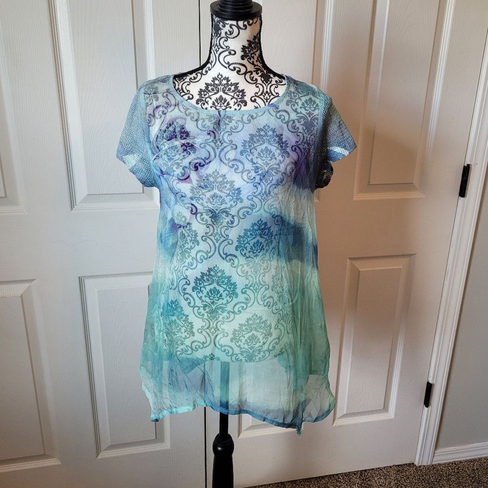 One world sheer floral top‎